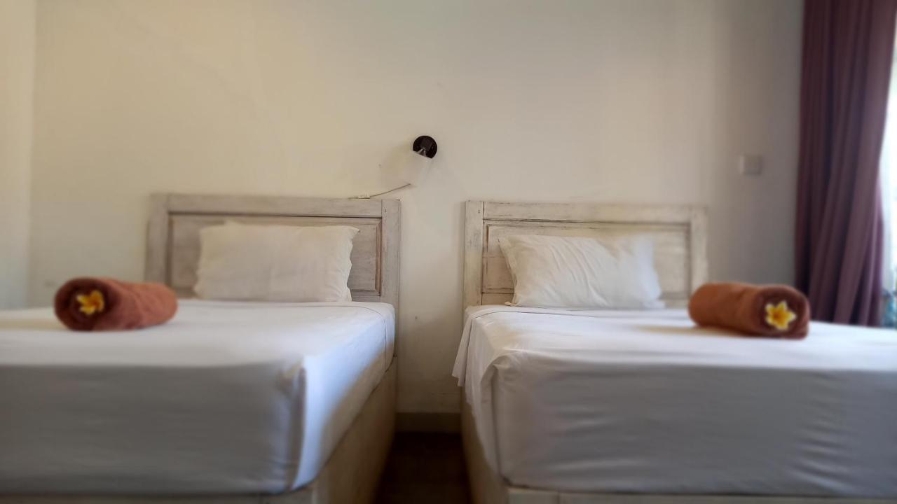 Wisma Bunda 2 Hotel Gili Trawangan Esterno foto