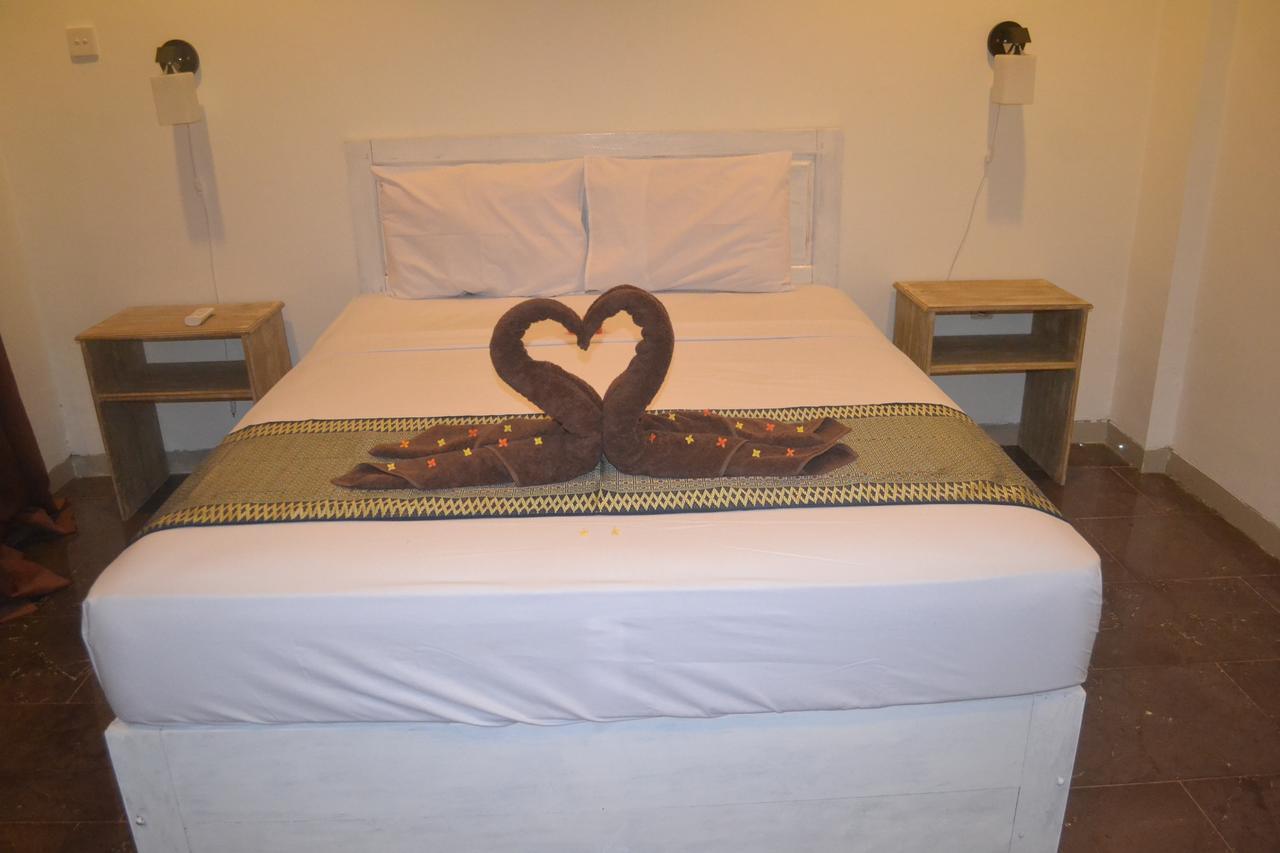Wisma Bunda 2 Hotel Gili Trawangan Esterno foto